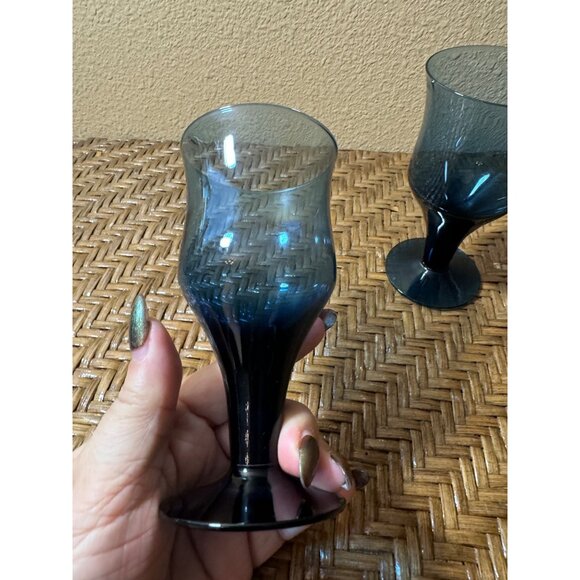 Denby ARABESQUE Blue Water Glass Goblet Glasses Sweden - Picture 4 of 7